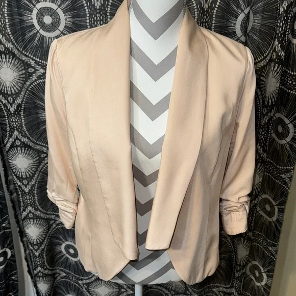 Pale Pink Velvet Heart Blazer - S - Picture 2 of 8